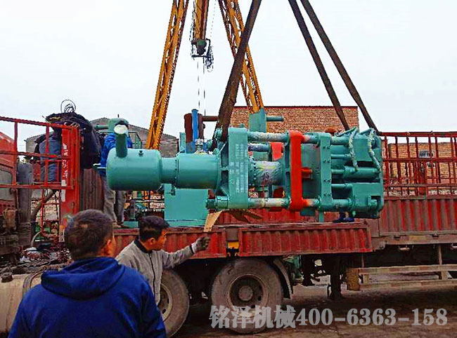 雙色魚(yú)餌壓塊機(jī)